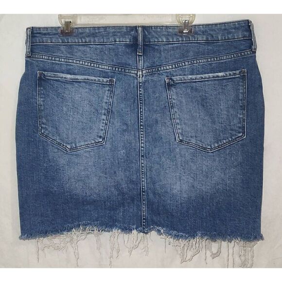 Old Navy Denim Skirt Womens 18 Button Fly Raw Hem distressed Straight - Picture 4 of 7